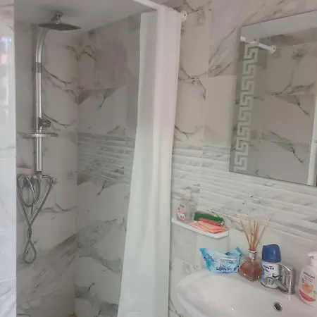 Quarto em Acomodações Particulares Diana *